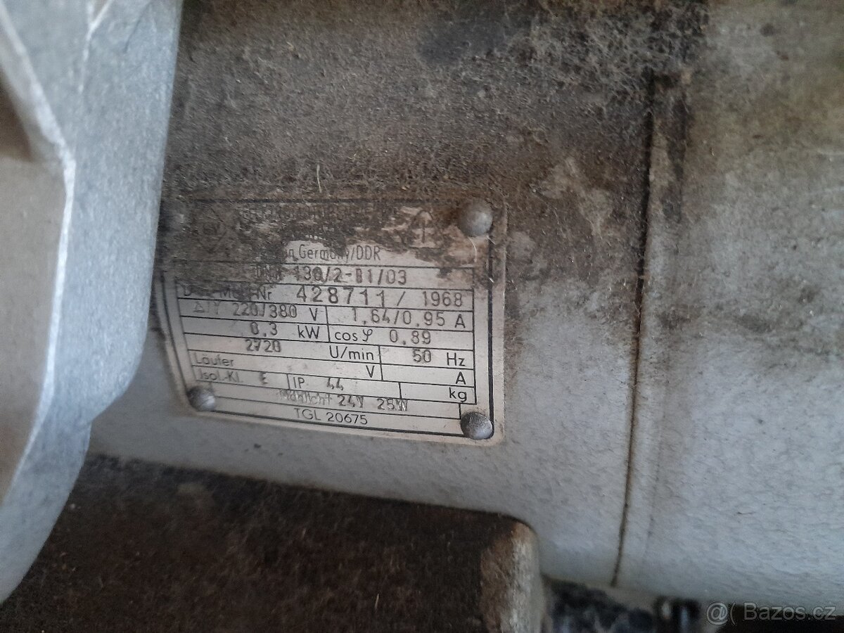 Šicí stroj Minerva - 4