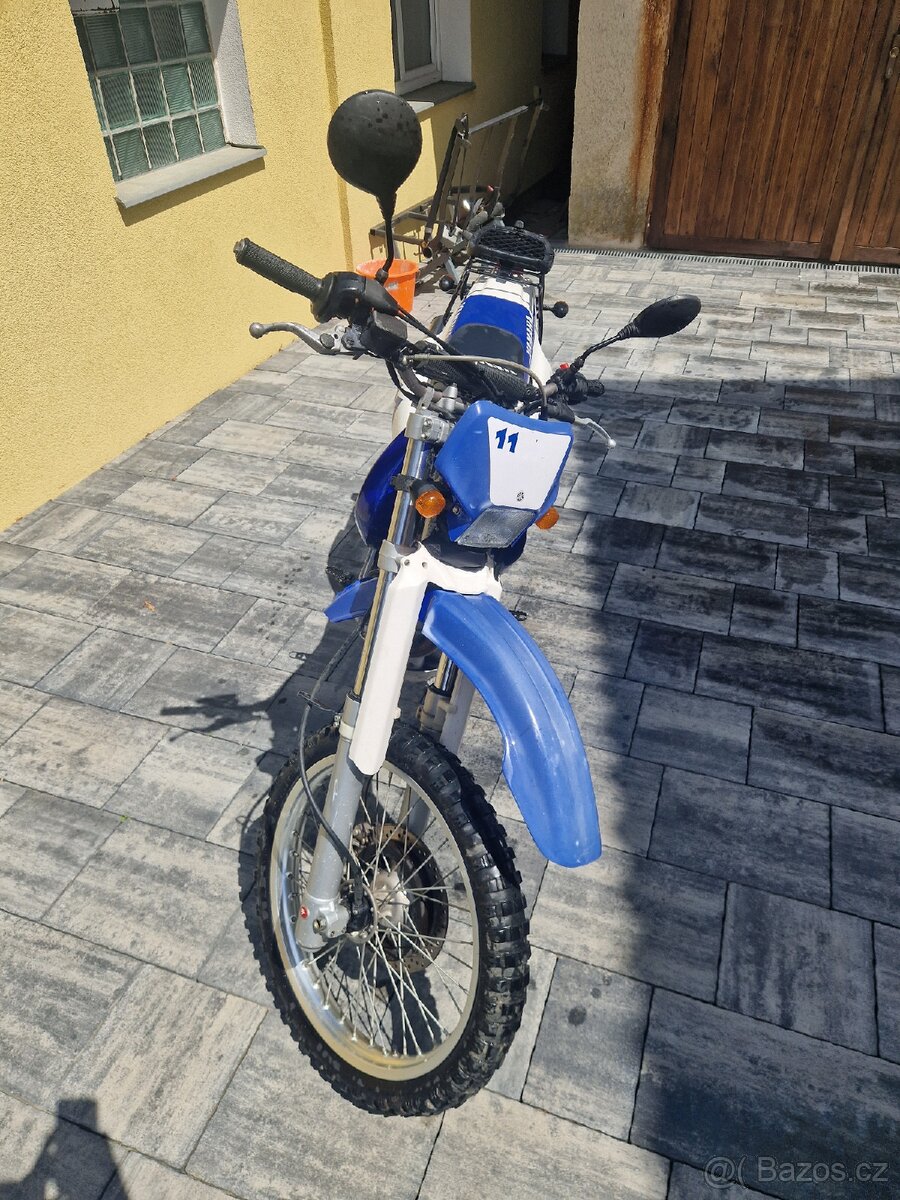 Yamaha tt 600 re