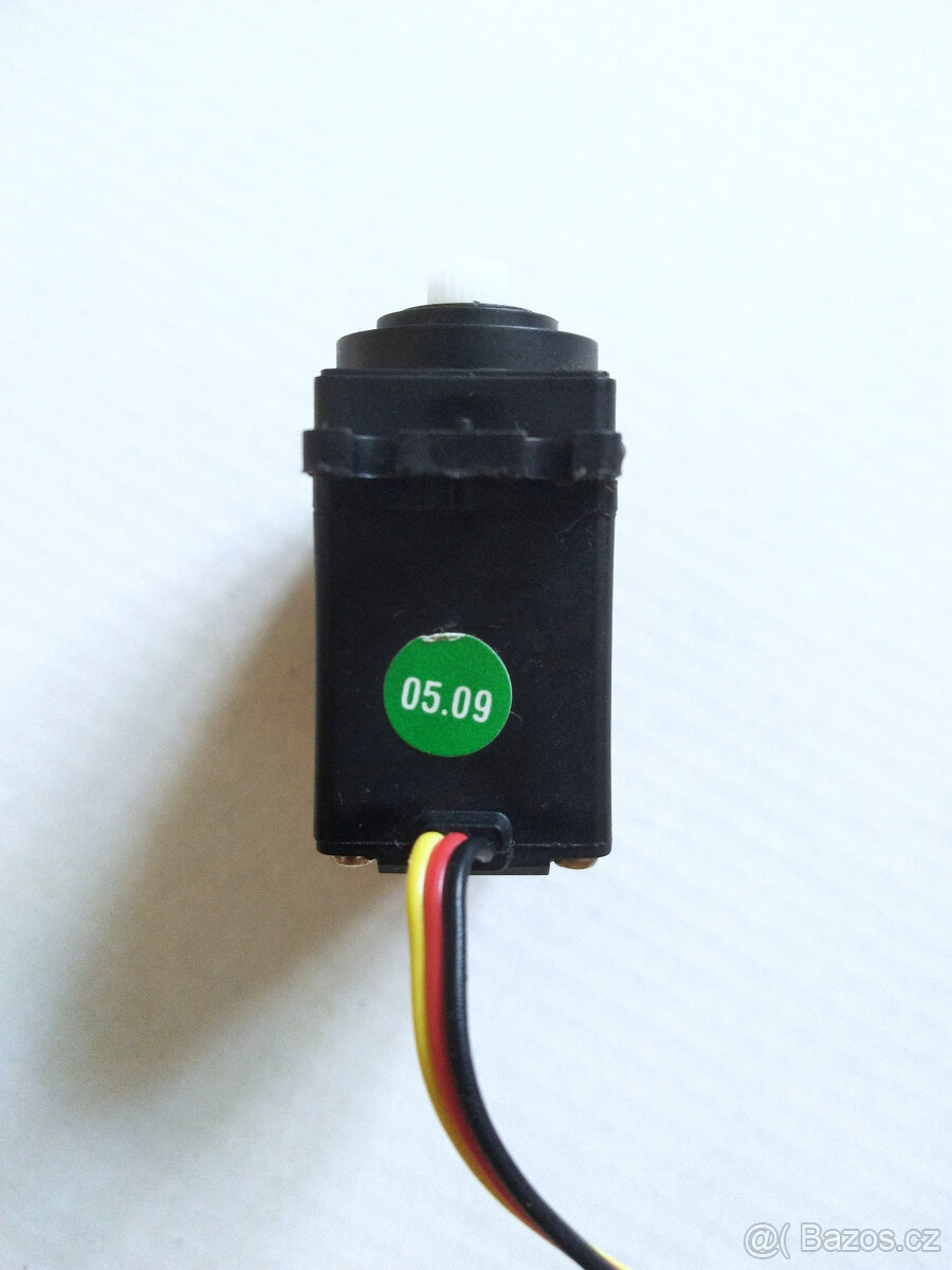 Servo Hitec HS-311 Standard pro RC modely - 4