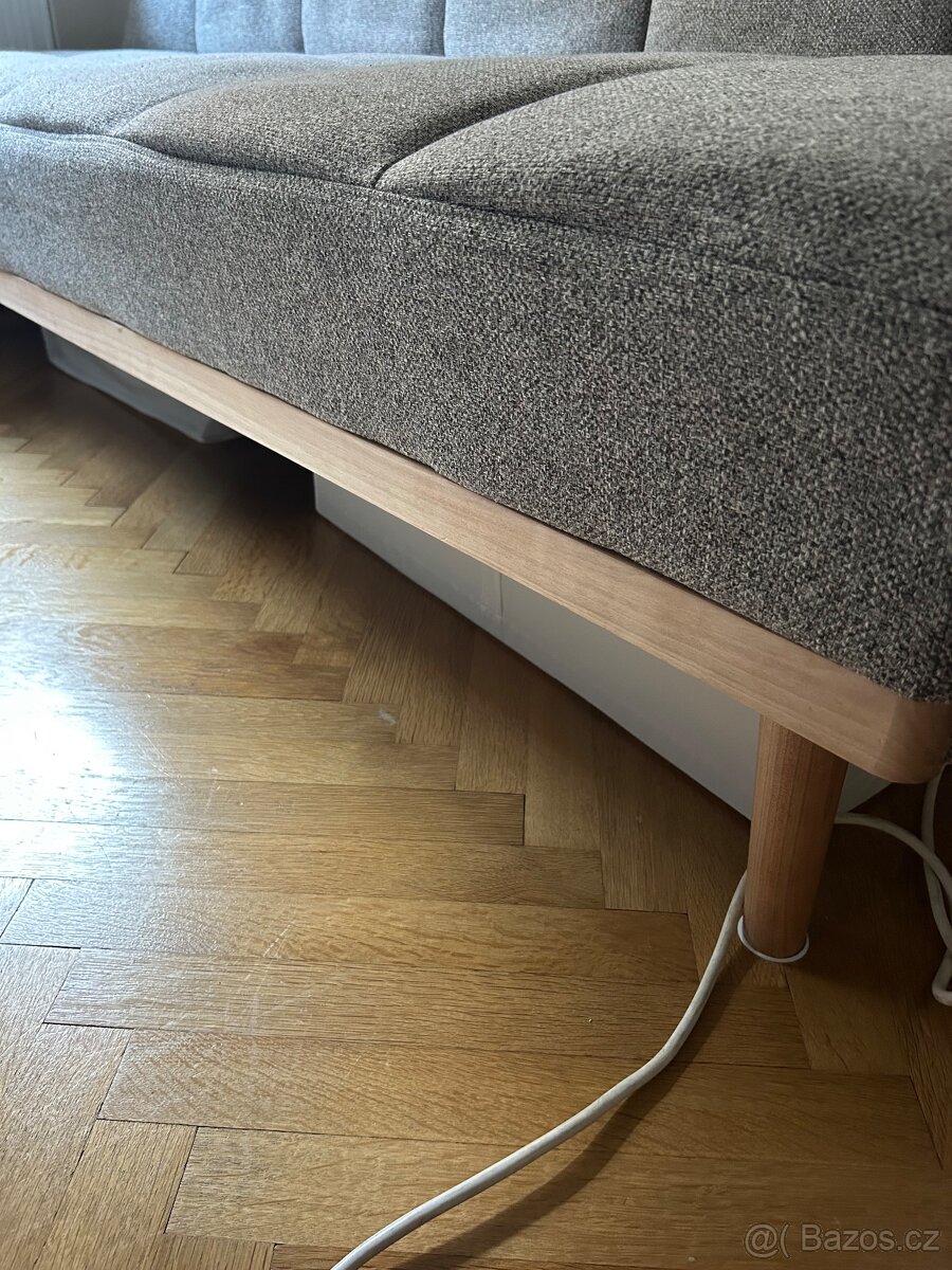 Rozkládací pohovka - 4