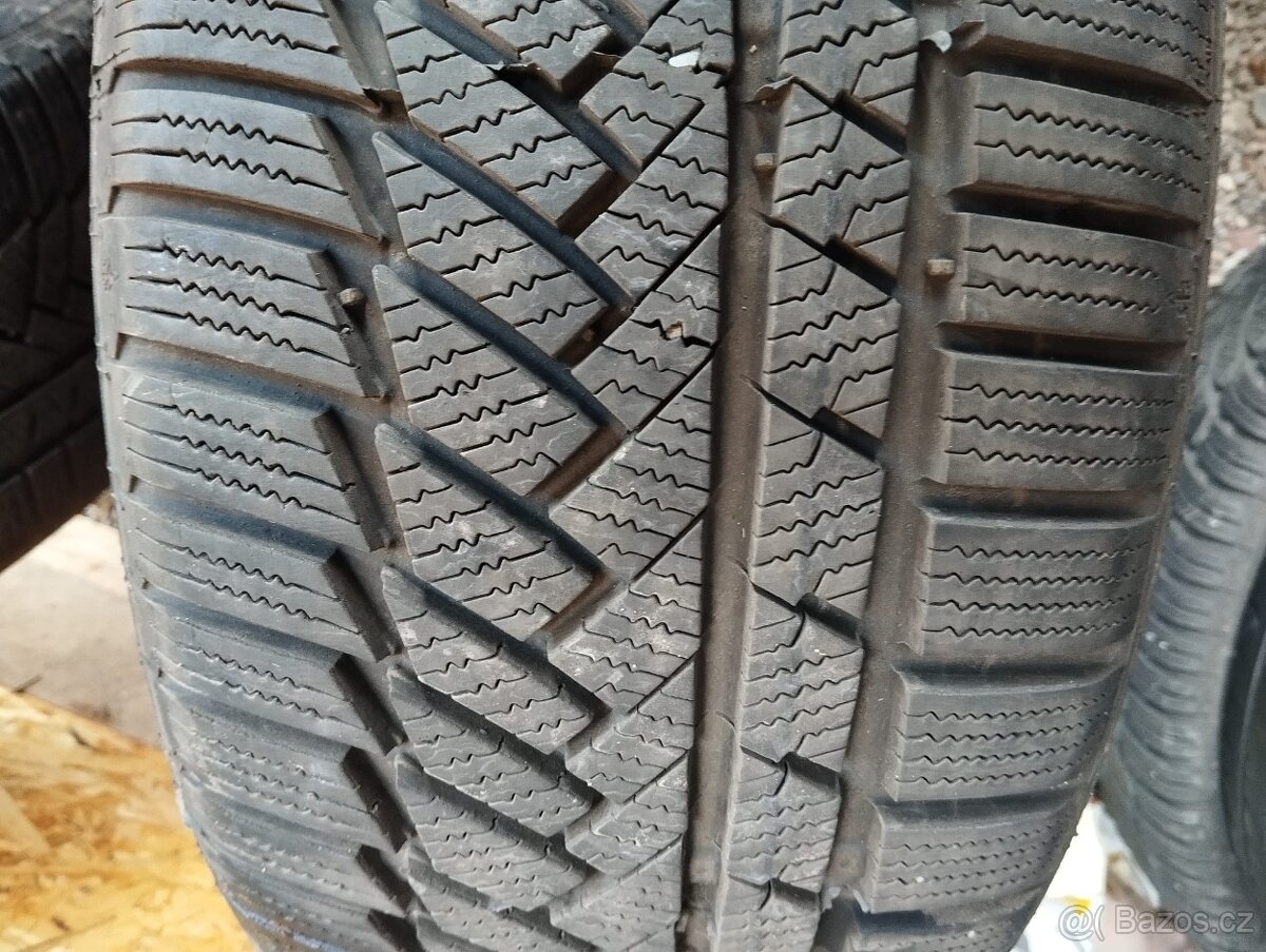 225/50/17 225/40/18 225/50/18 275/35/19 295/35/21 kusovky - 4