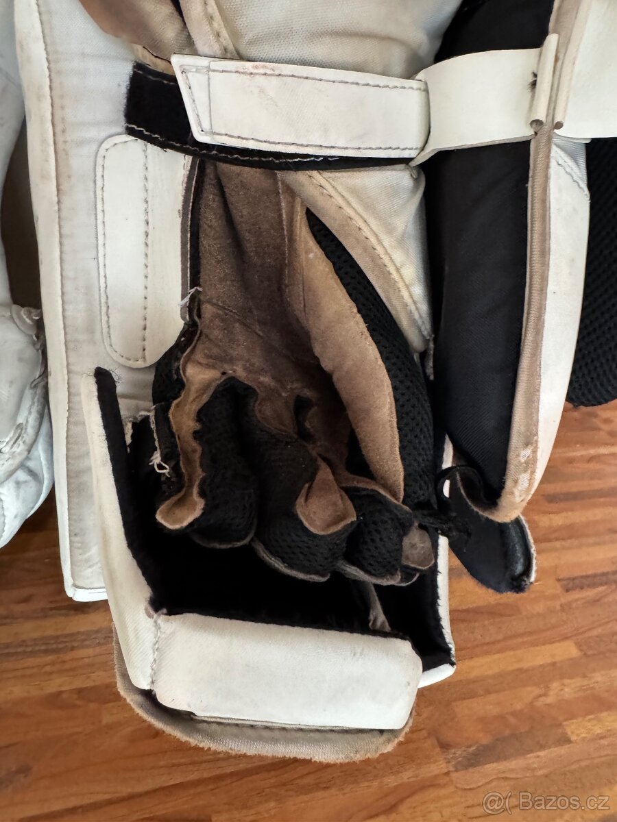 Lapačka a vyrážečka CCM axis 1.9 SR - 4