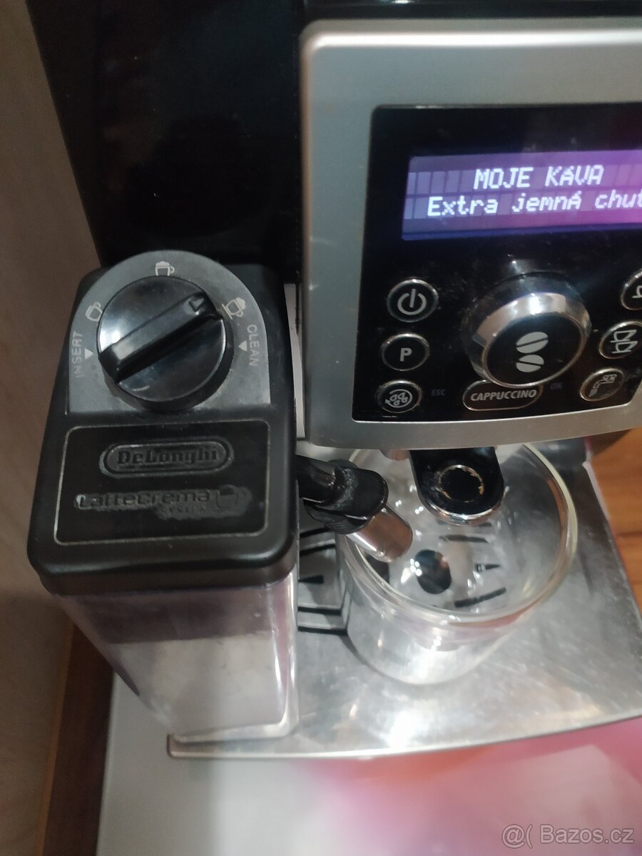 KÁVOVAR DELONGHI ECAM 23.463.B - PLNO AUTOMATICKÝ - 4