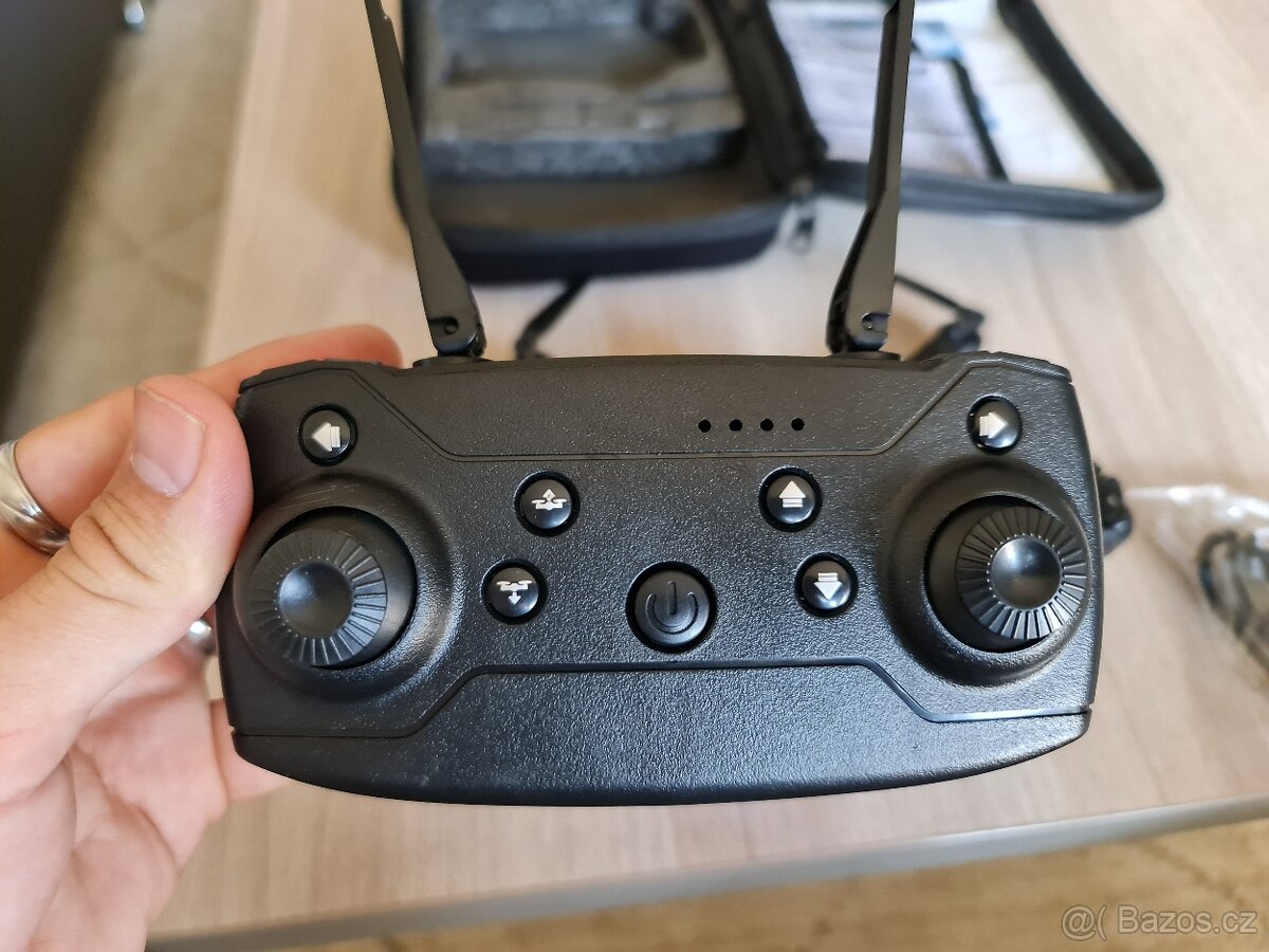 Dron Professinal dual kamera + box s příslušenstvím - 4