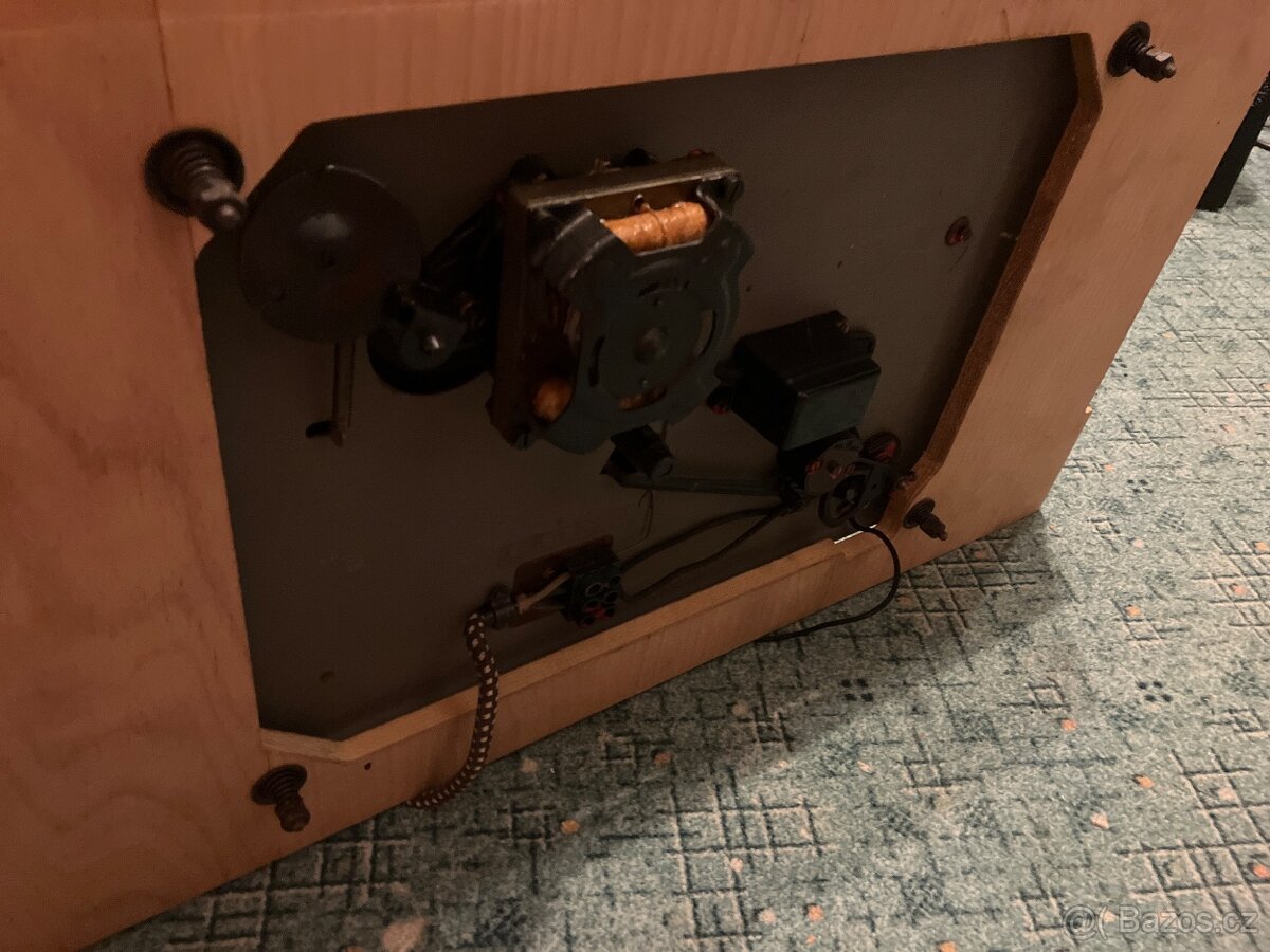 Retro gramo šasi Supraphon - 4