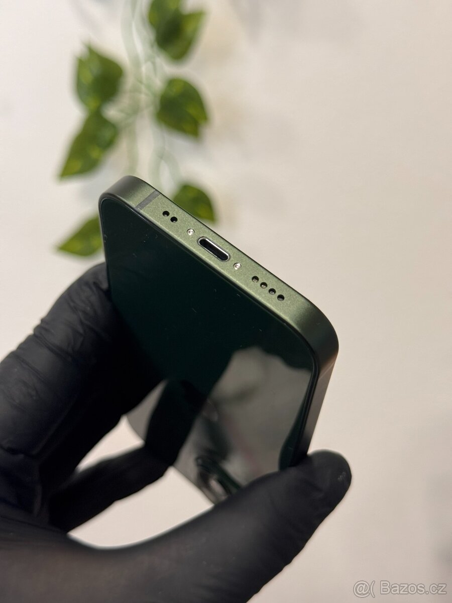 iPhone 13 mini 256GB - 100% baterie - 4