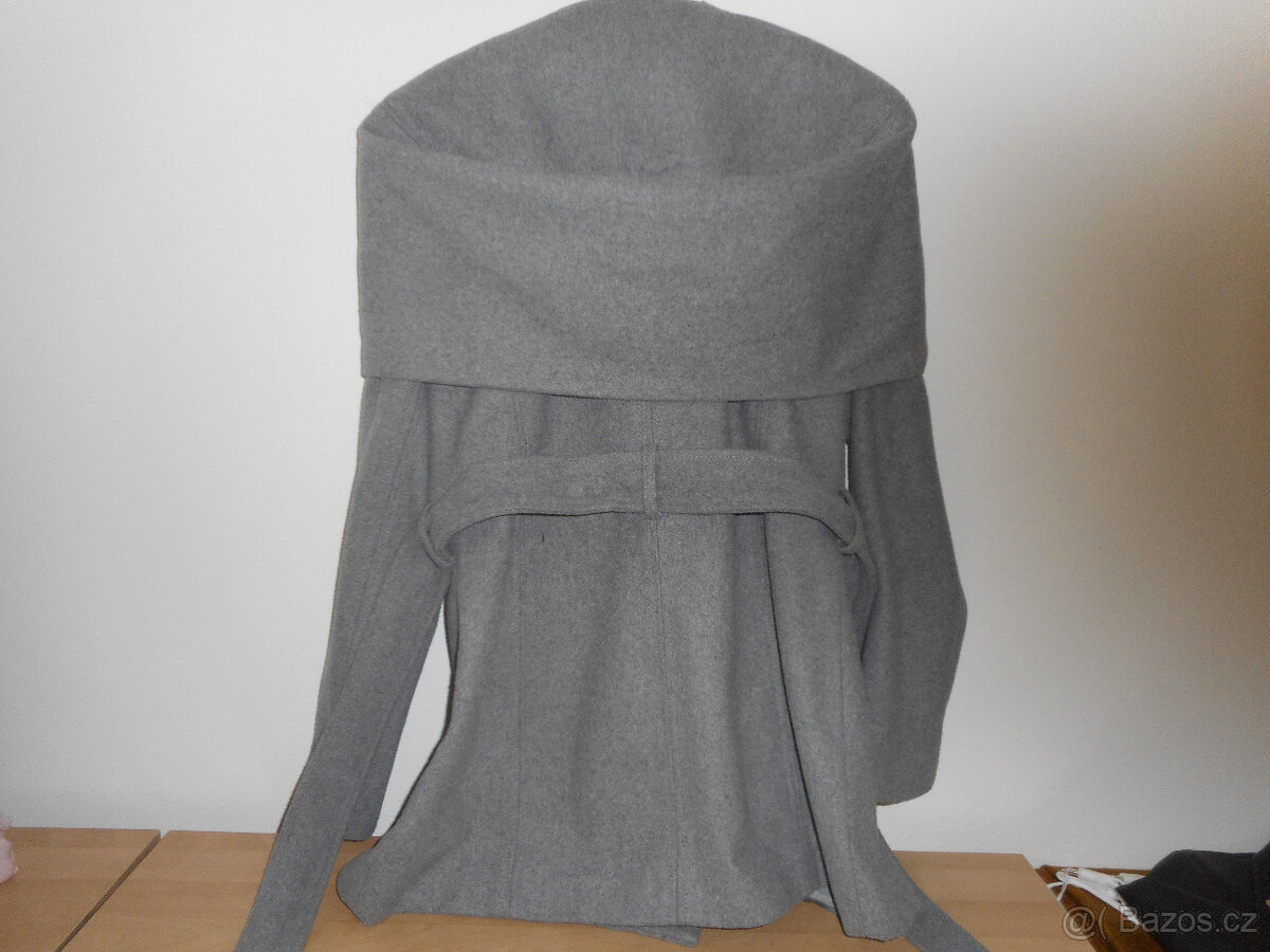 Kabát šedý - 4
