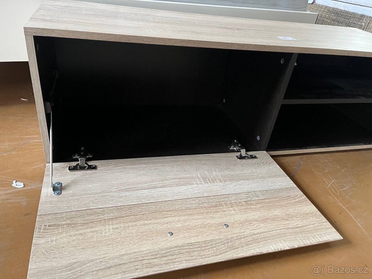 Televizní stolek - 4