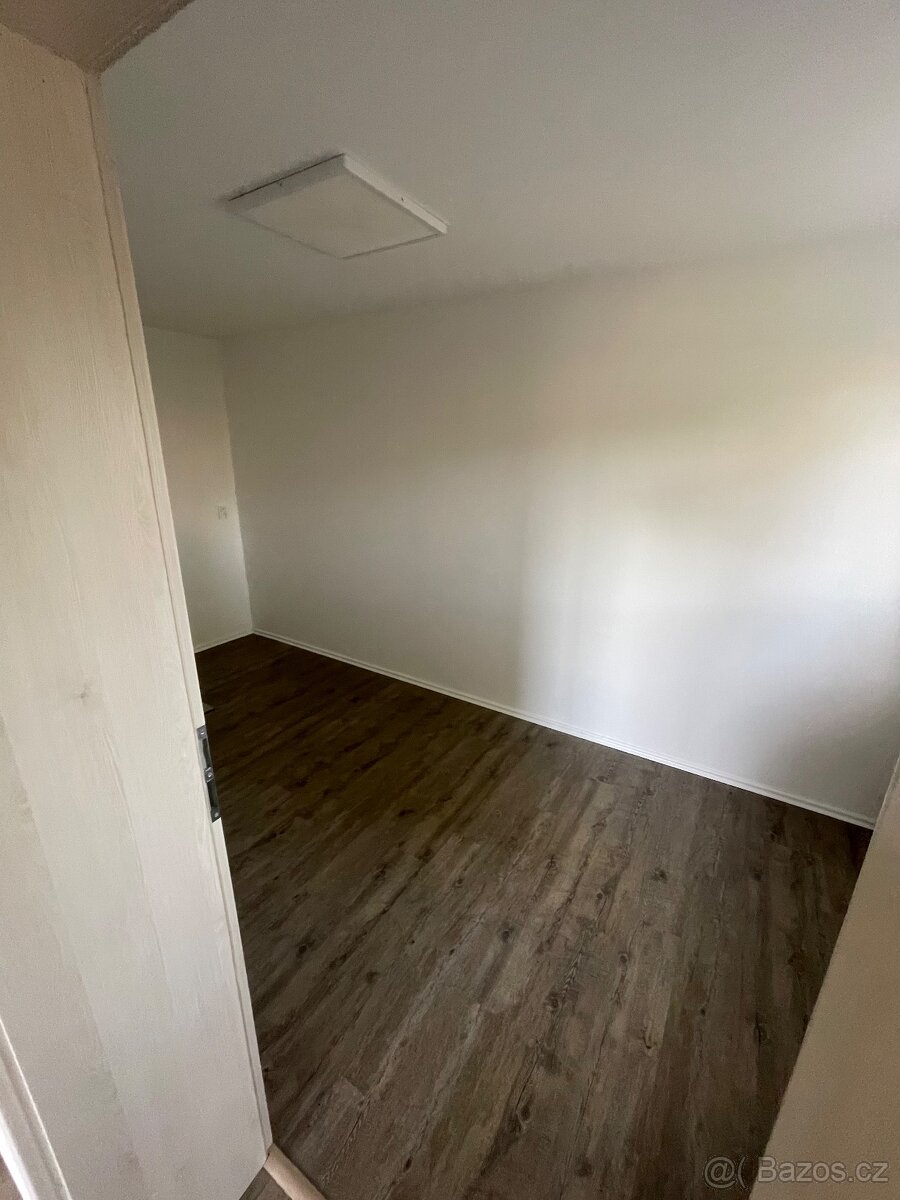 Pronájem bytu - 4
