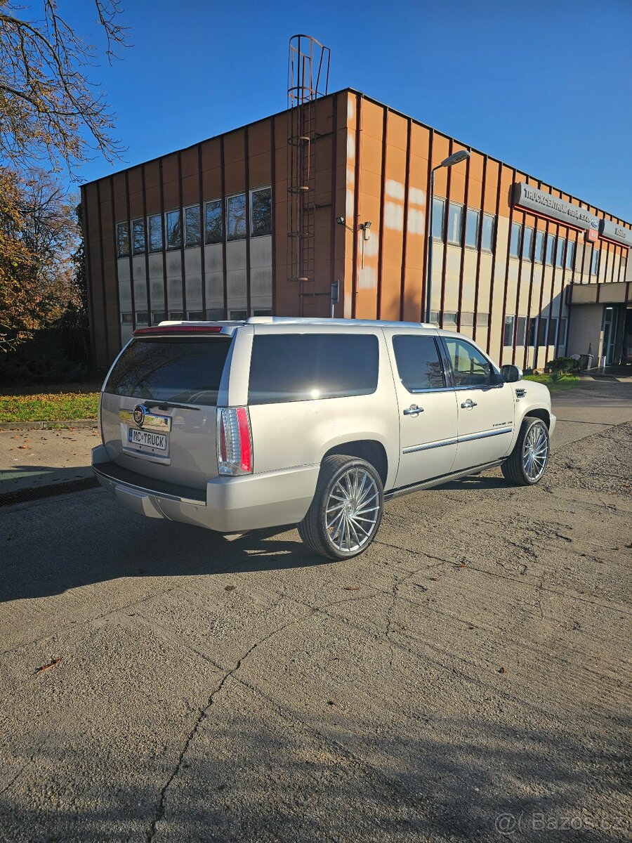 Cadillac Escalade ESV Platinum 6.2 V8 2014 - 4