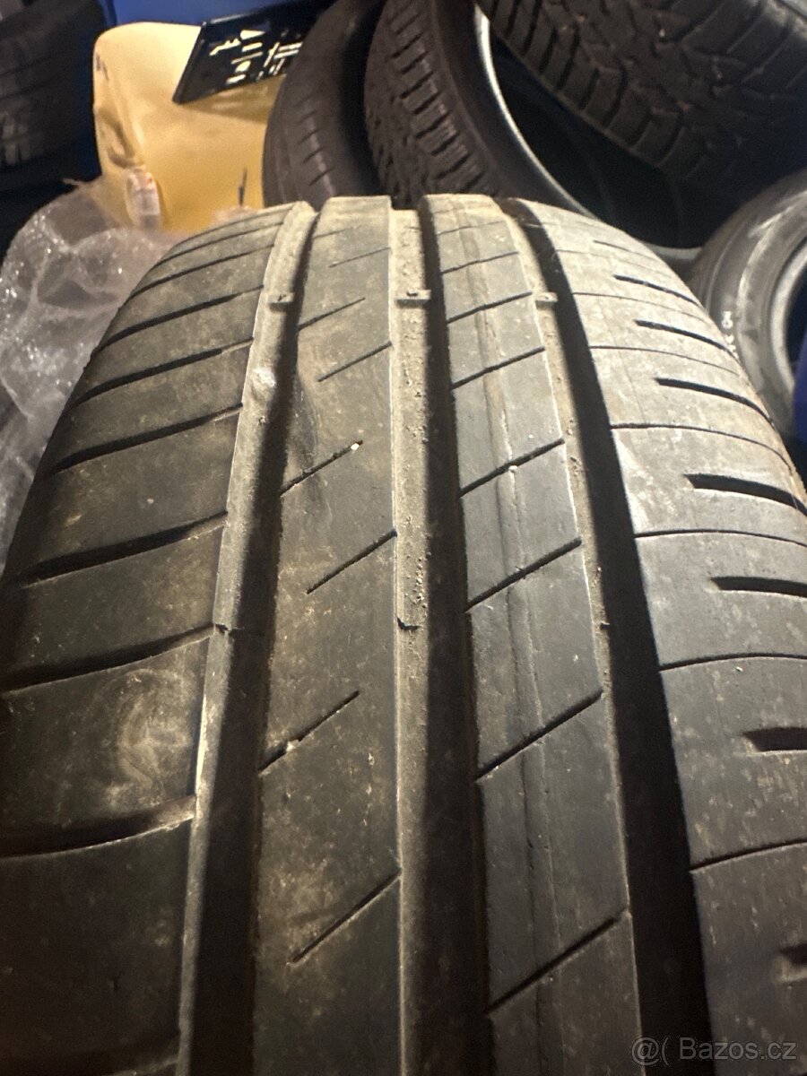 2x letni pneu Goodyear efficientgrip 195/65 R15 - 4