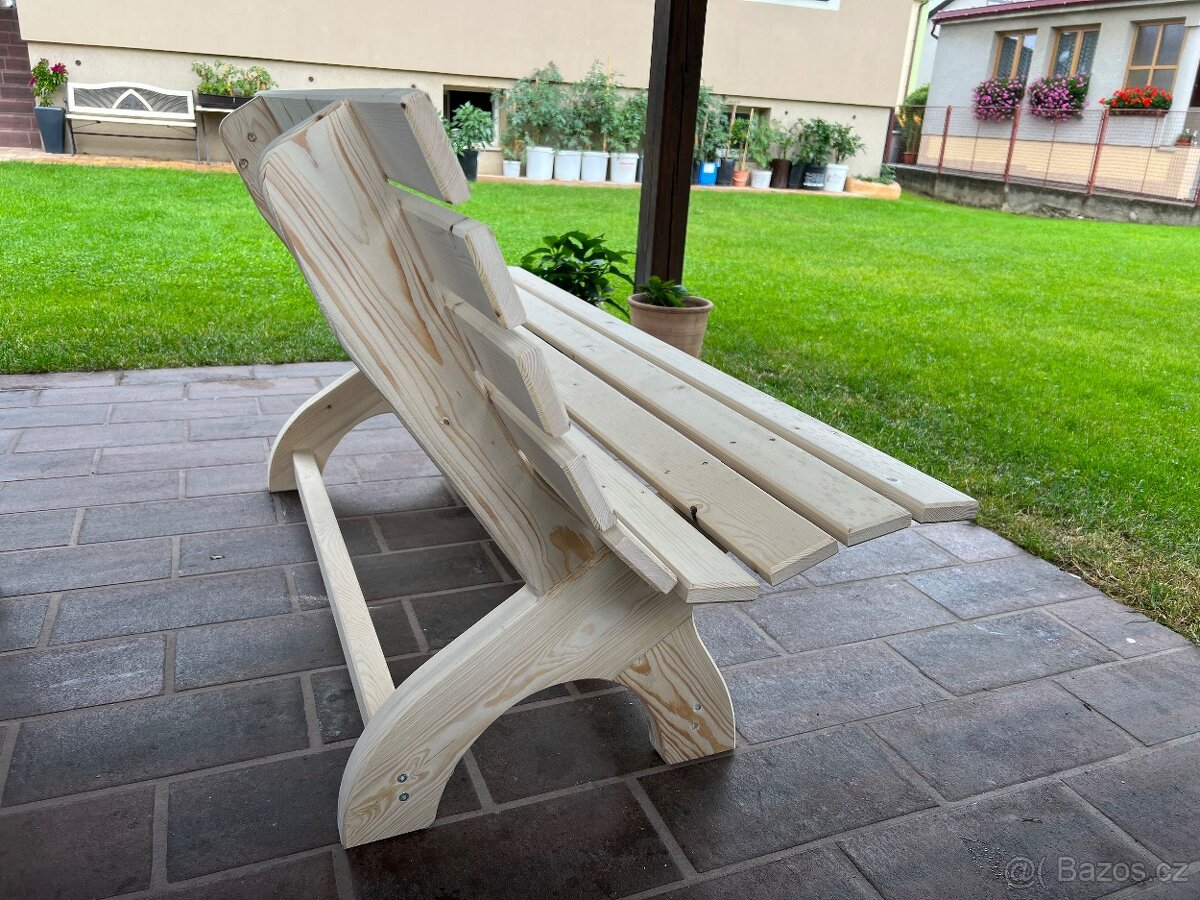 Lavice z masivu - 4