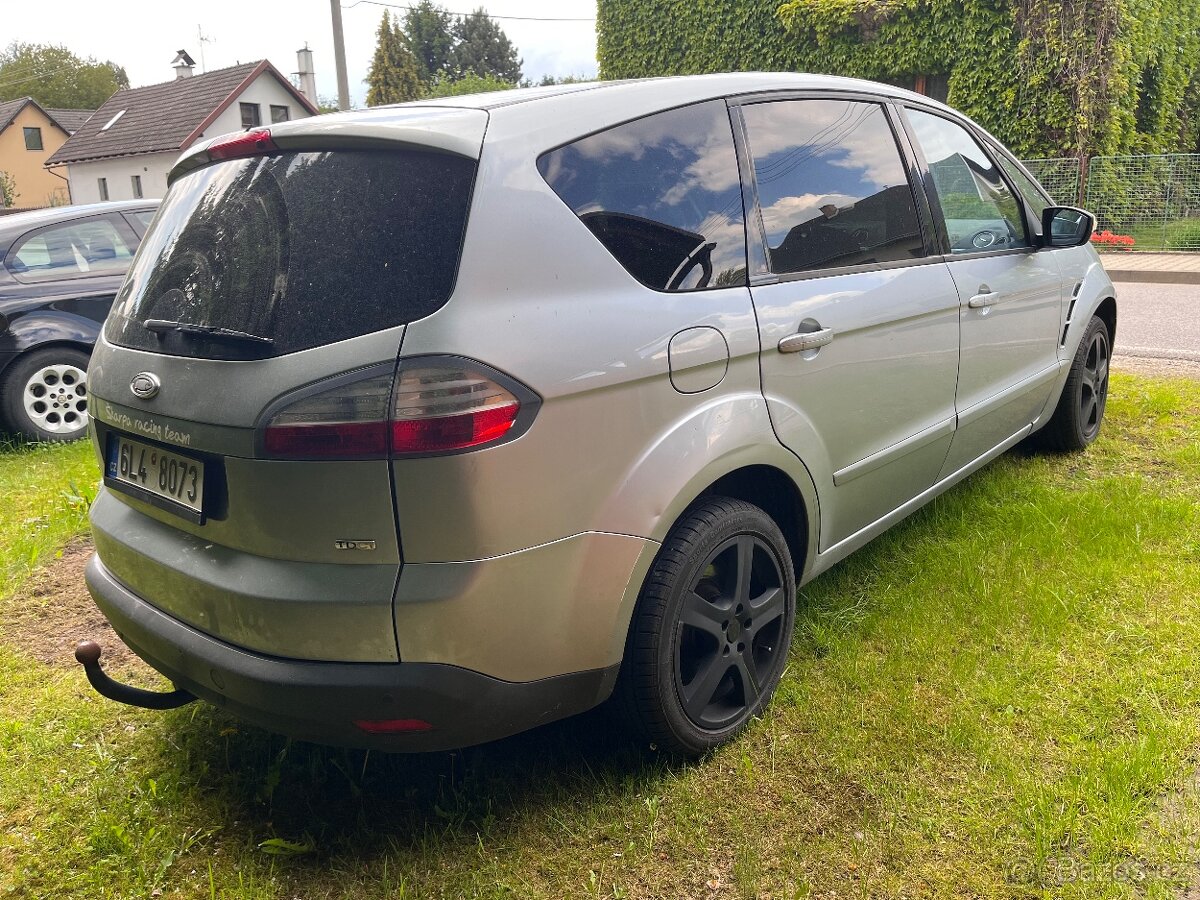 Ford s-max 2.0 tdci 96kw - 4