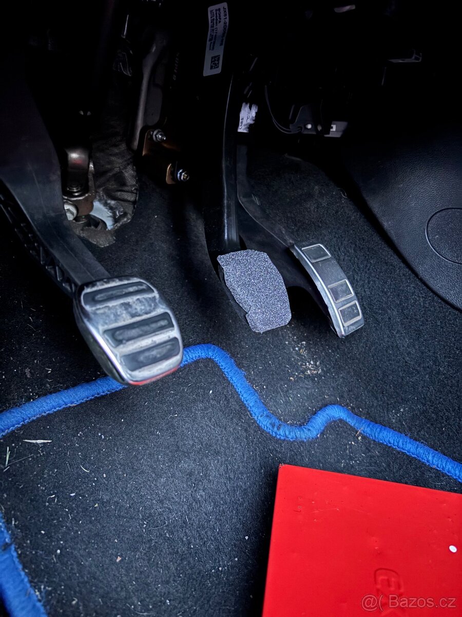 Pedal spacer focus mk4 - 4