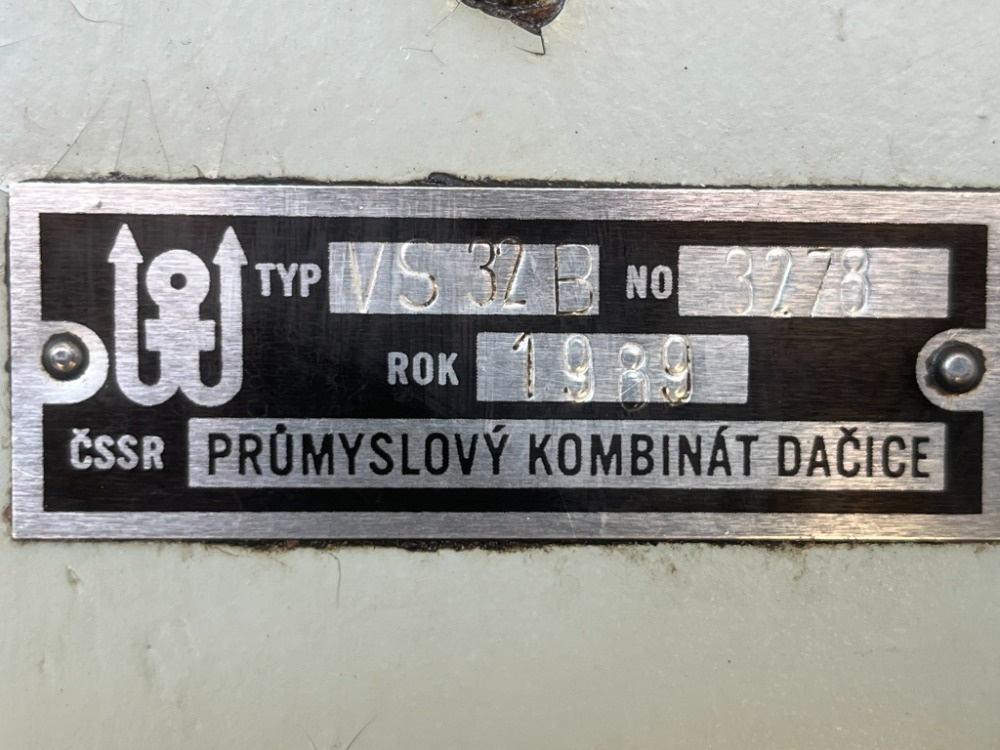 Sloupová vrtačka VS 32 B - 4