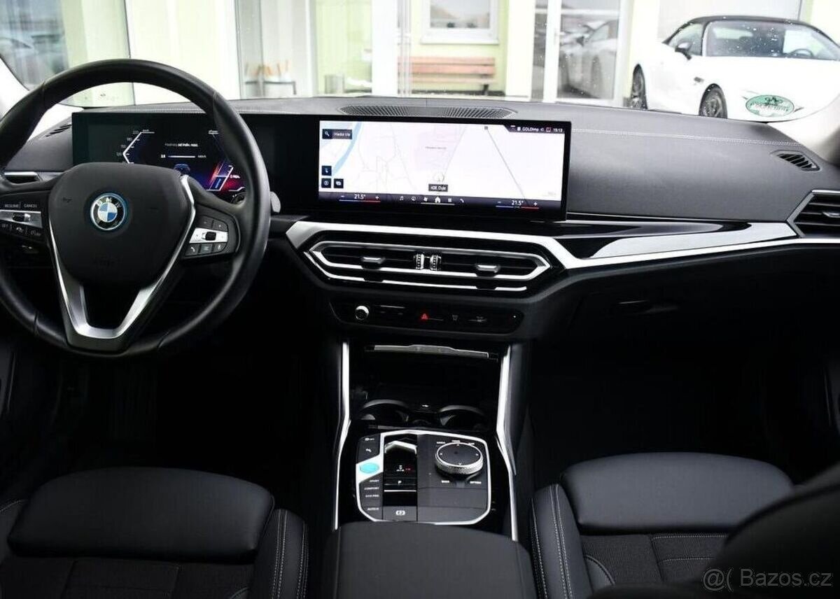 BMW i4 eDrive40 97%SoH - 4