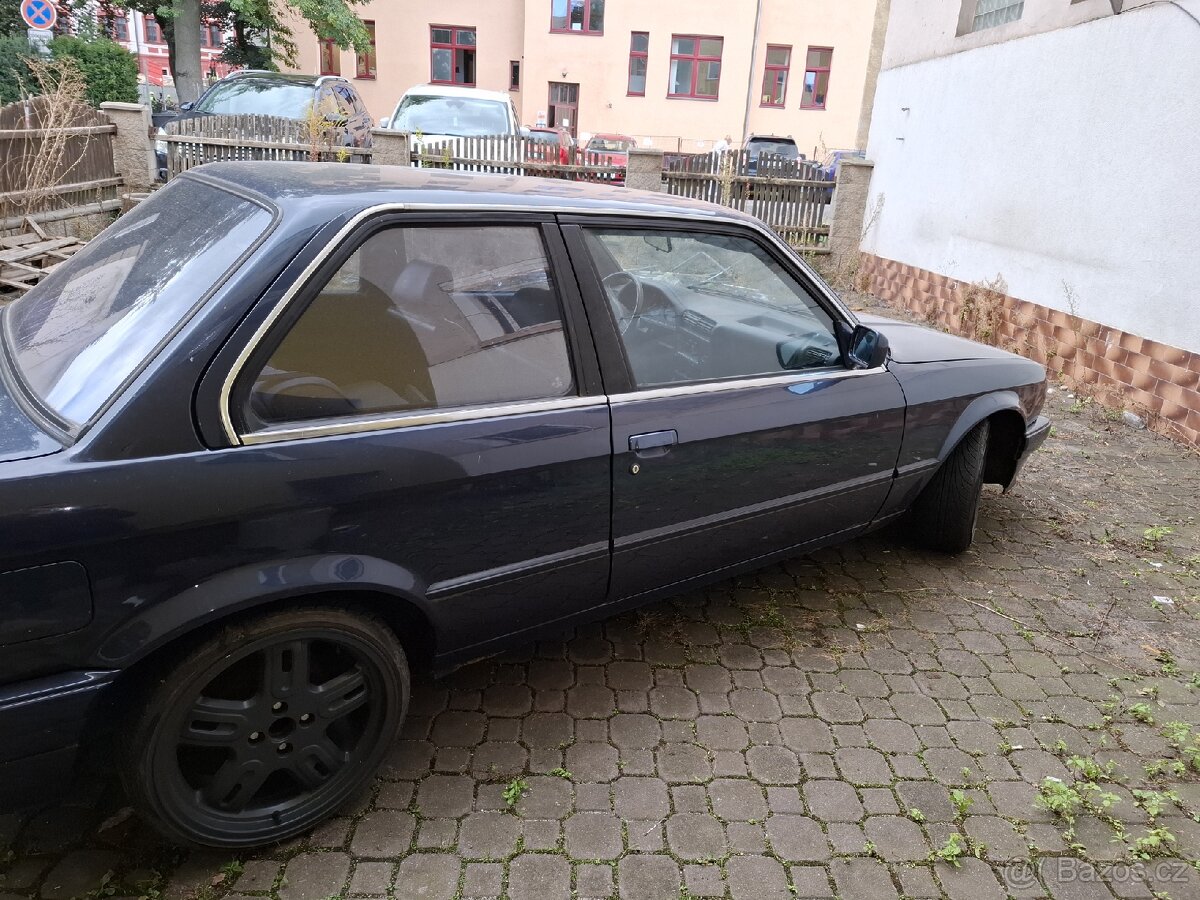 Bmw e30 18 - 4