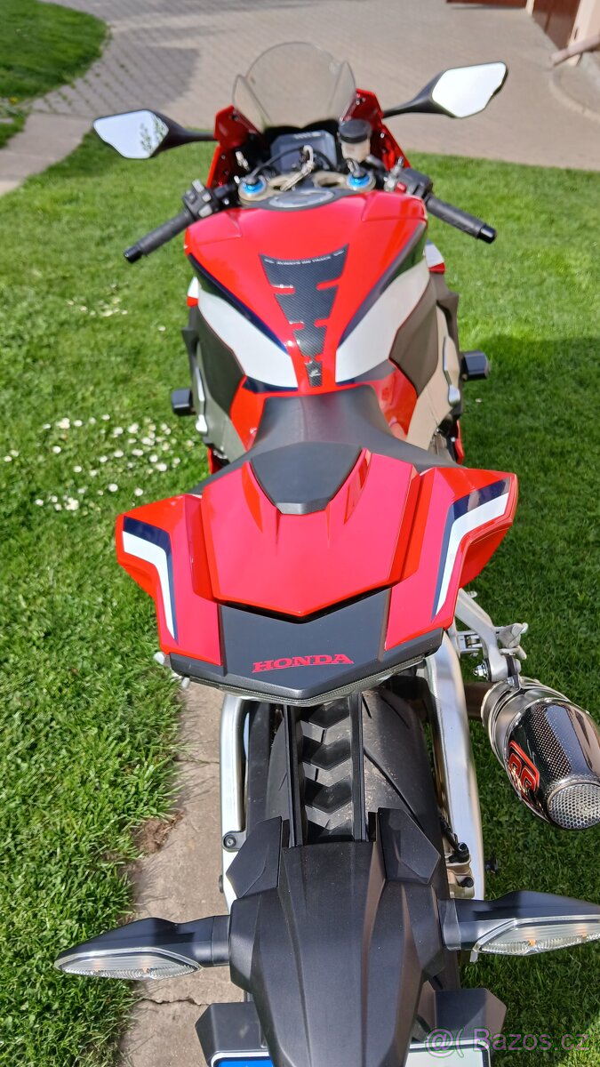 Prodam CBR 1000RR Fireblade SP 1 - 4