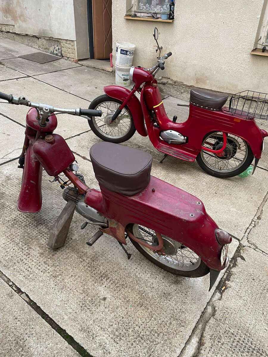 Jawa 555 - 4