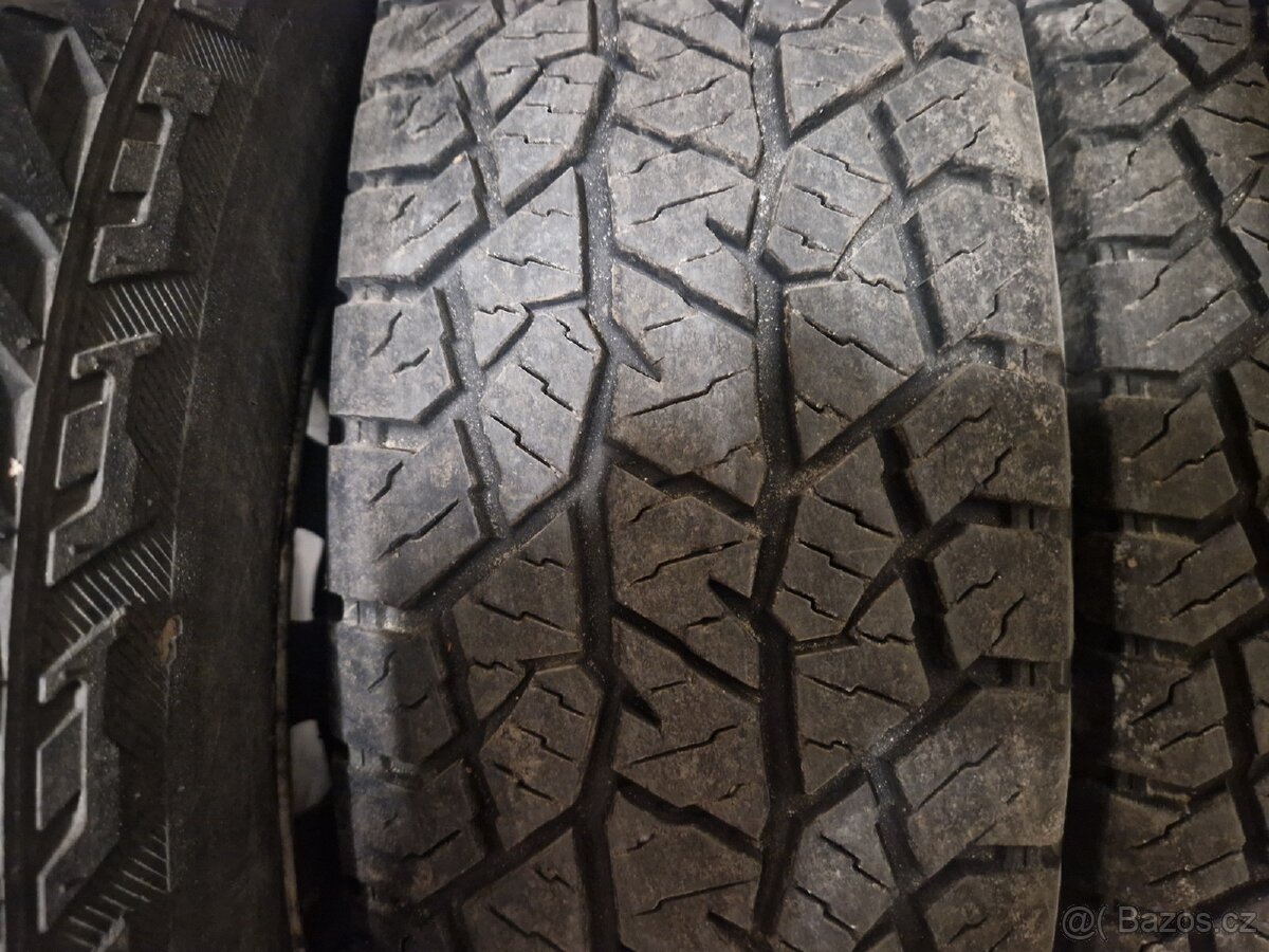 205/80R16   205R16C
