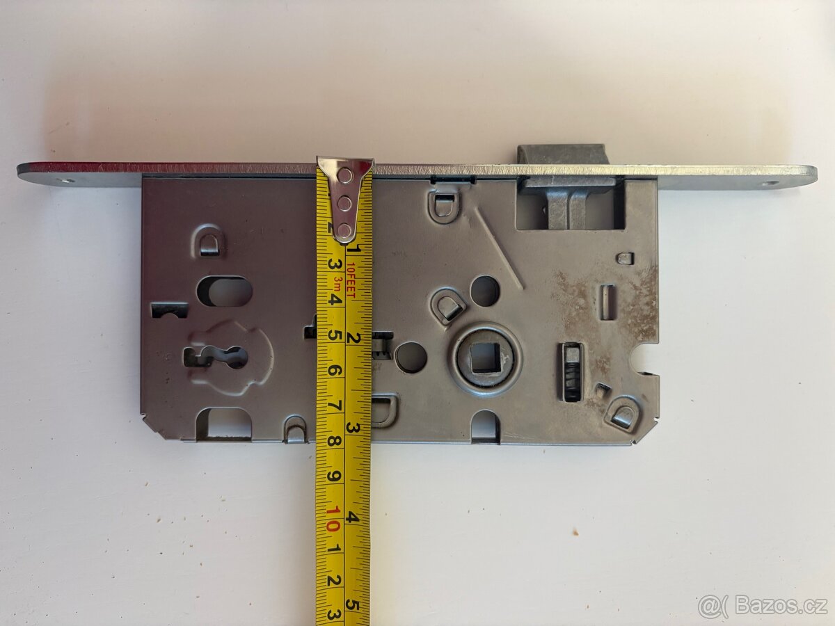 Zámek zadlabávací - 4