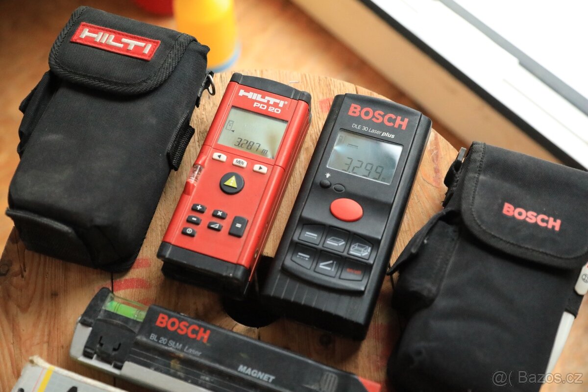 sbírka stavebních laserů - 4