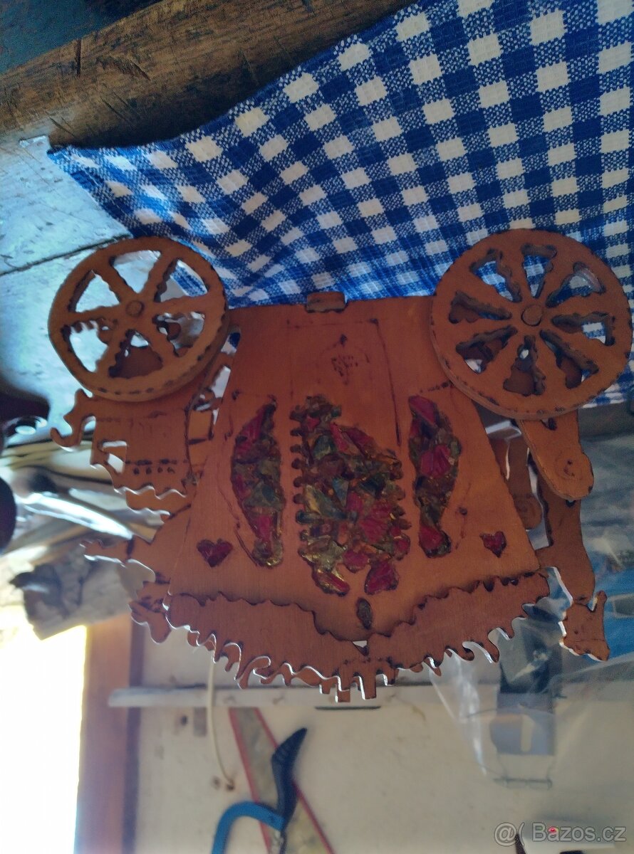 Dřevěný kocar a kone - 4