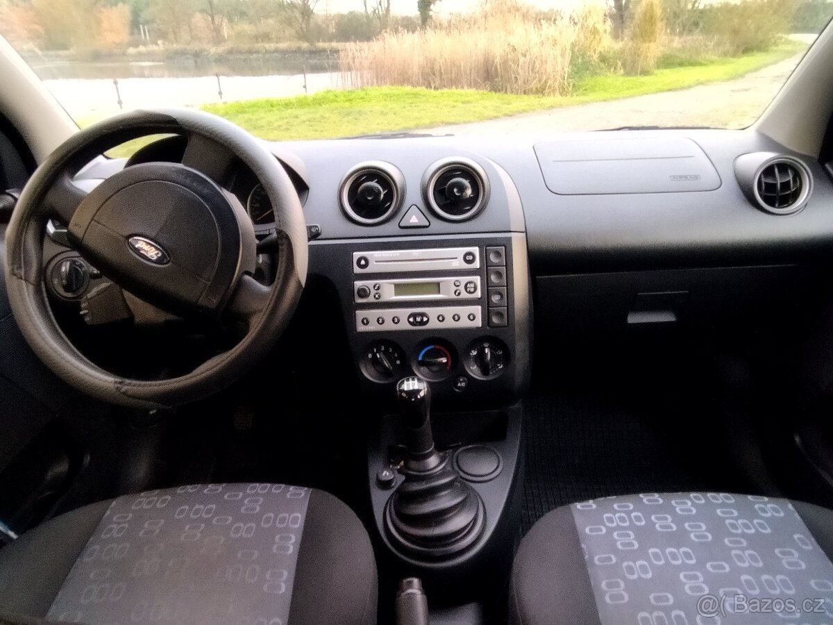 Ford Fiesta - 4