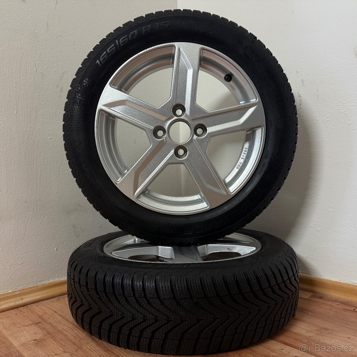 TOYOTA AYGO 4x100 R15 ET35+ZIMNÍ 165/60R15 7,5mm - 4