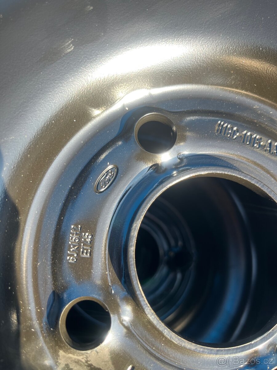 Ford B-max nova zimní sada 195/60 R15 - 4