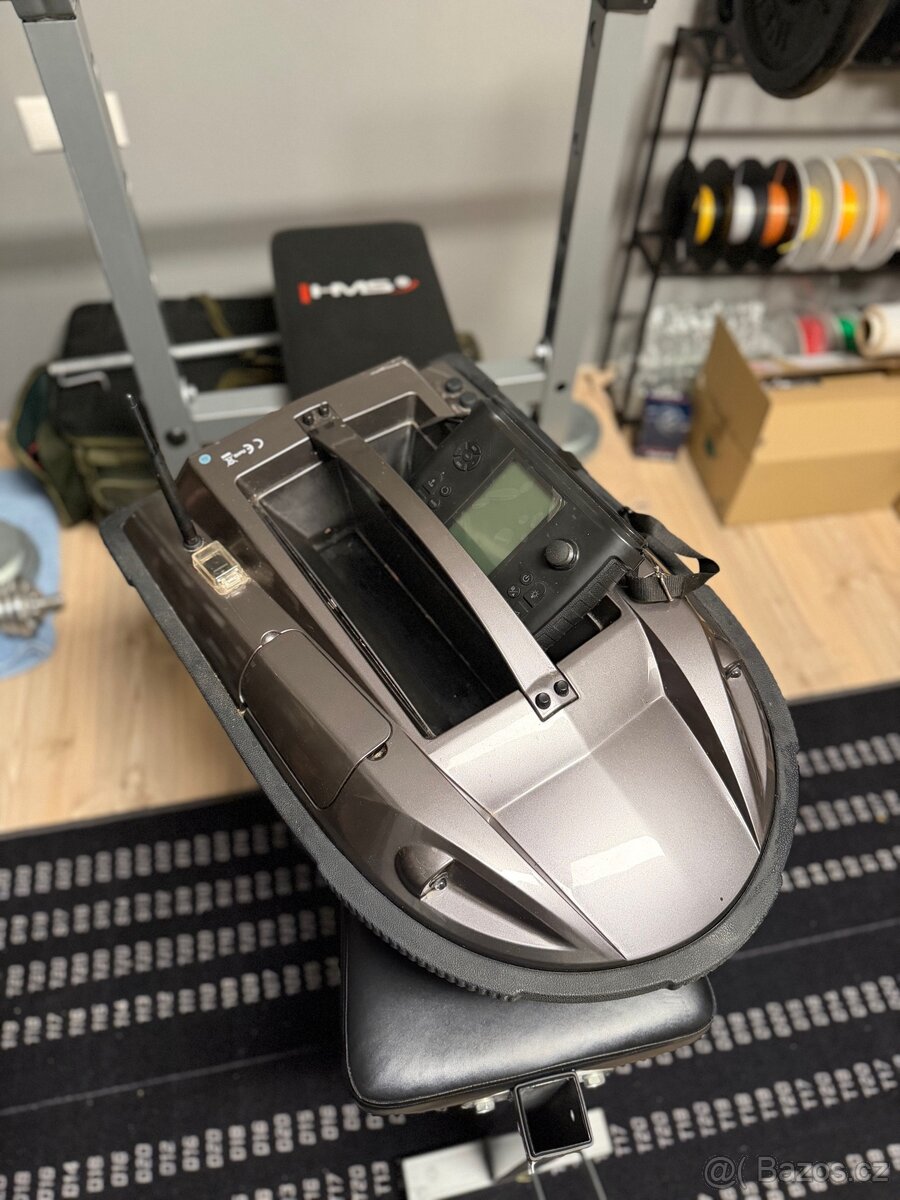 Mivardi Carp Scout Zavažecí lodička - 4