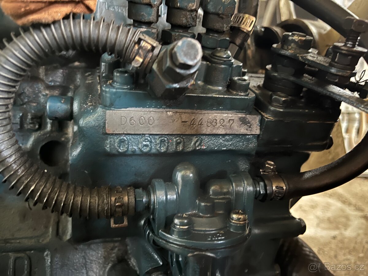 Prodám motor kubota d600 - 4