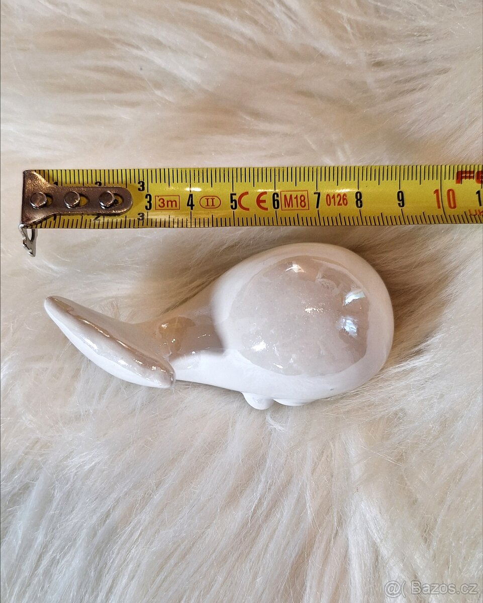 Dekorace malá velryba perleťová bílá - 4