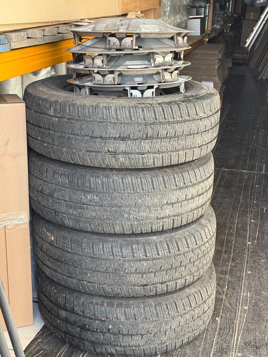 celoroční kola 215/70/R15 CP - 4