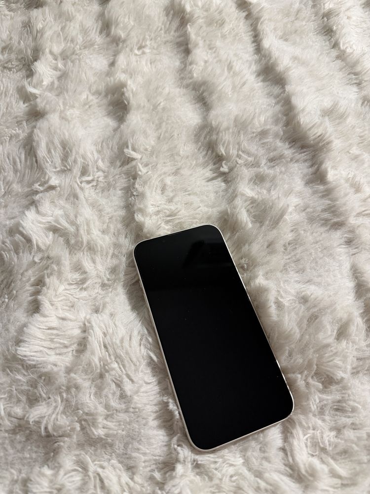 Apple iPhone 13 128GB - 4