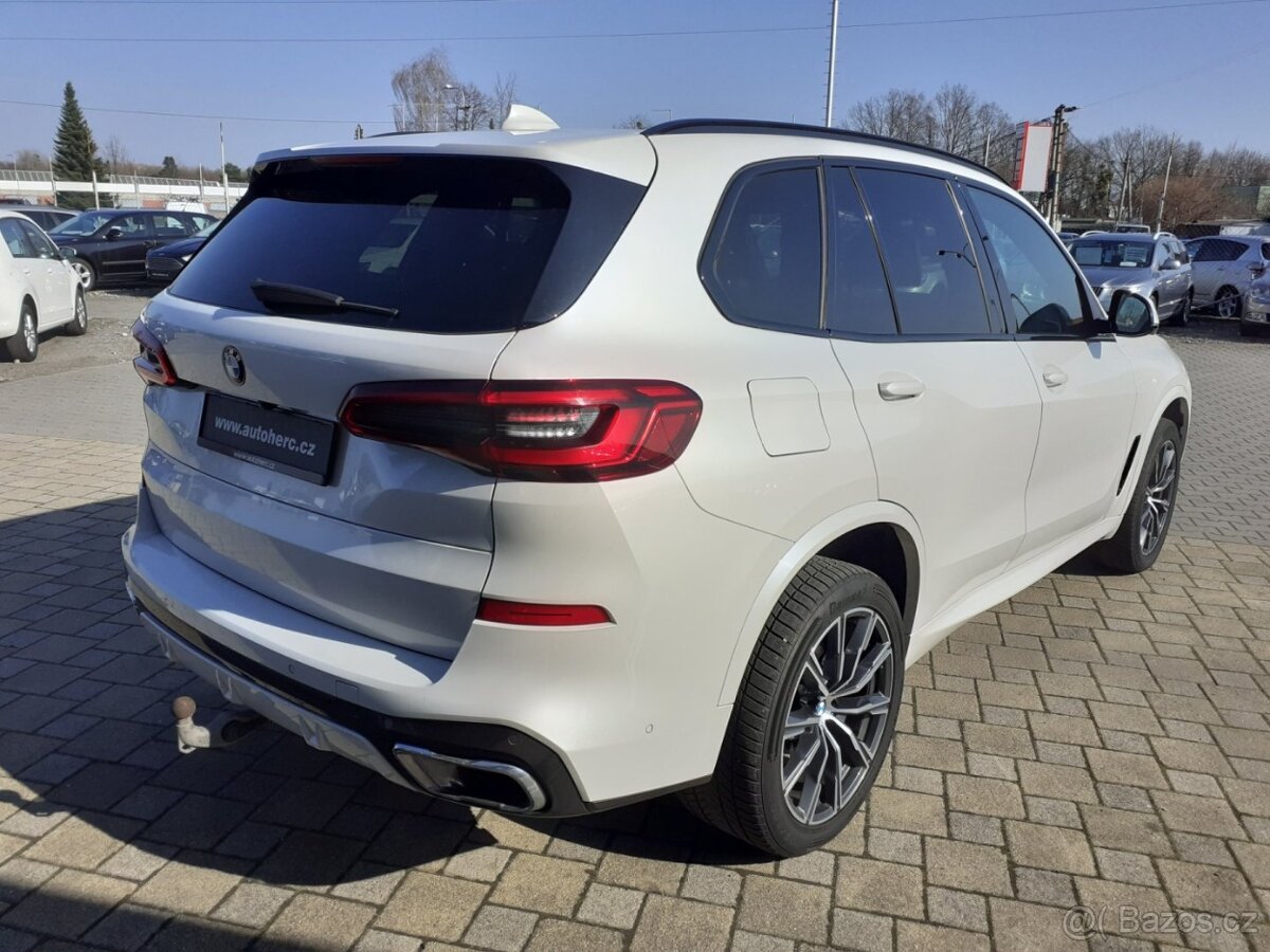 BMW X5 30d xDrive M -SPORT - 4