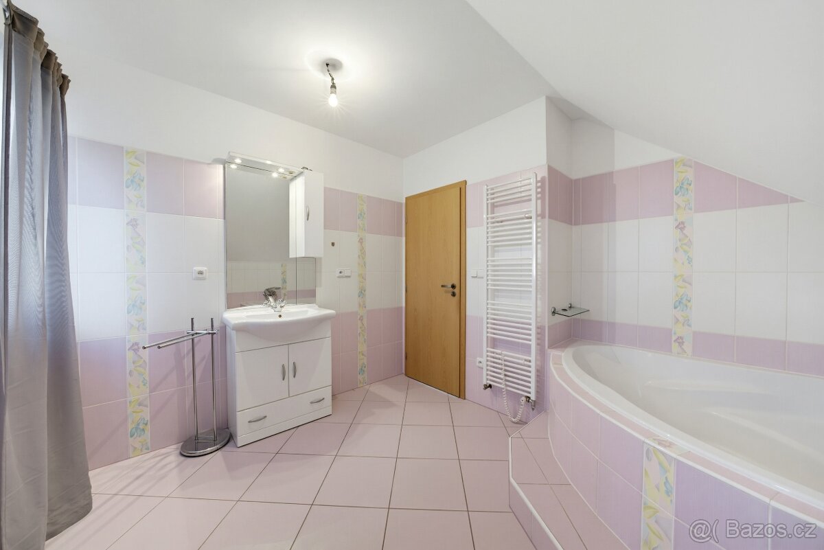 Prodej domu 174 m², Malá Lhota - 4