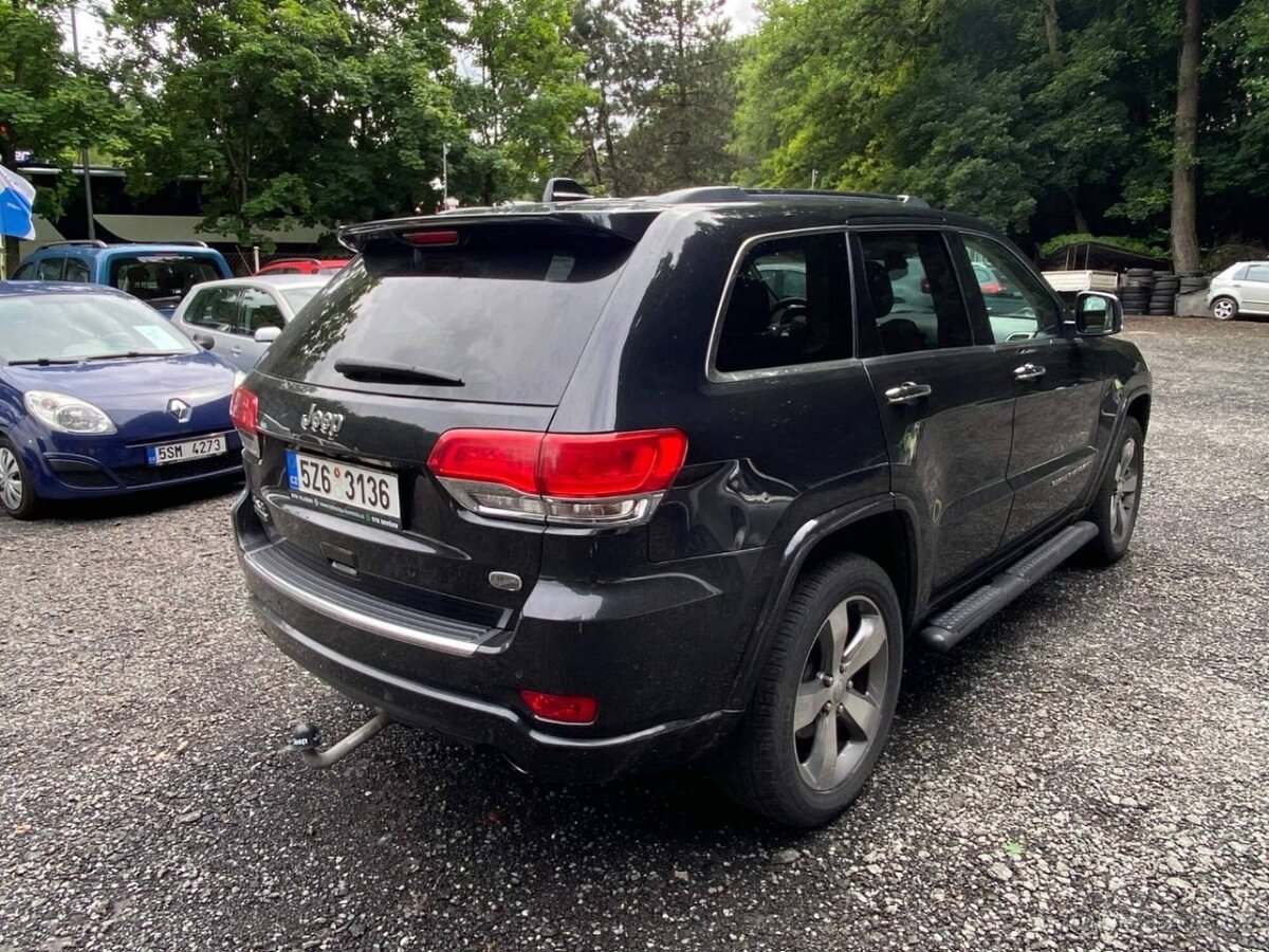 Jeep Grand Cherokee 3.0 CRD V6 4X4 Overland tažné 3,5t 2015