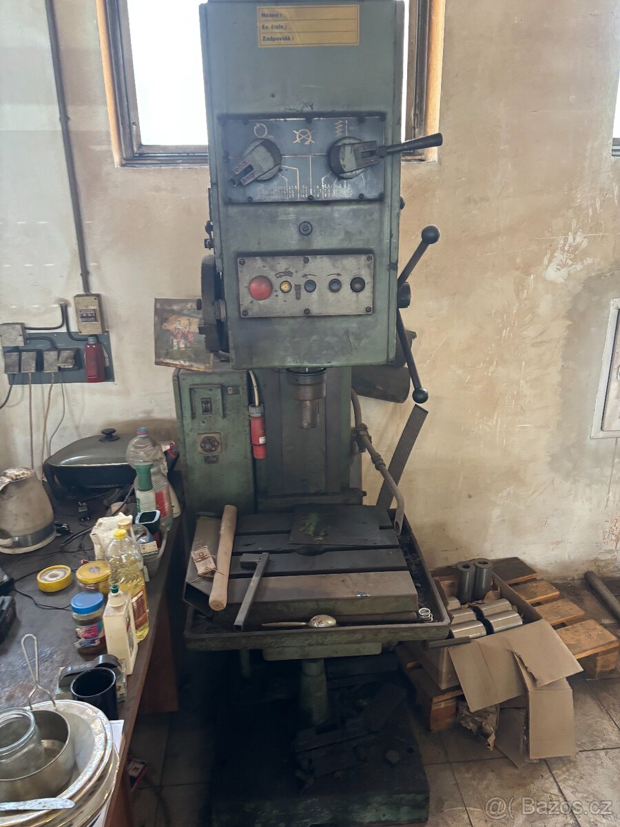 Sloupová vrtačka STANKO 2H125 - 4