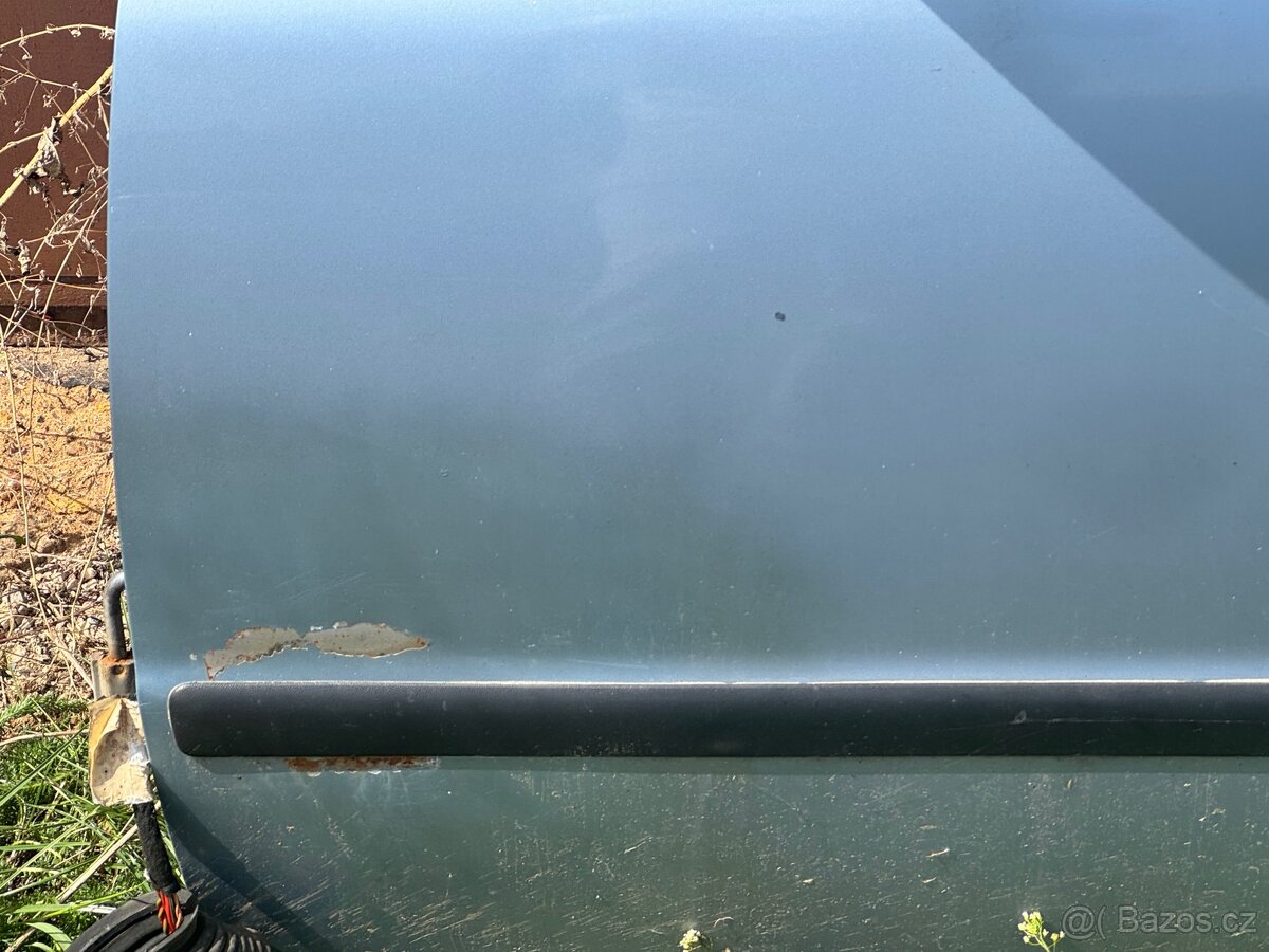 Levé přední dveře VW Passat b5 sedan - 4