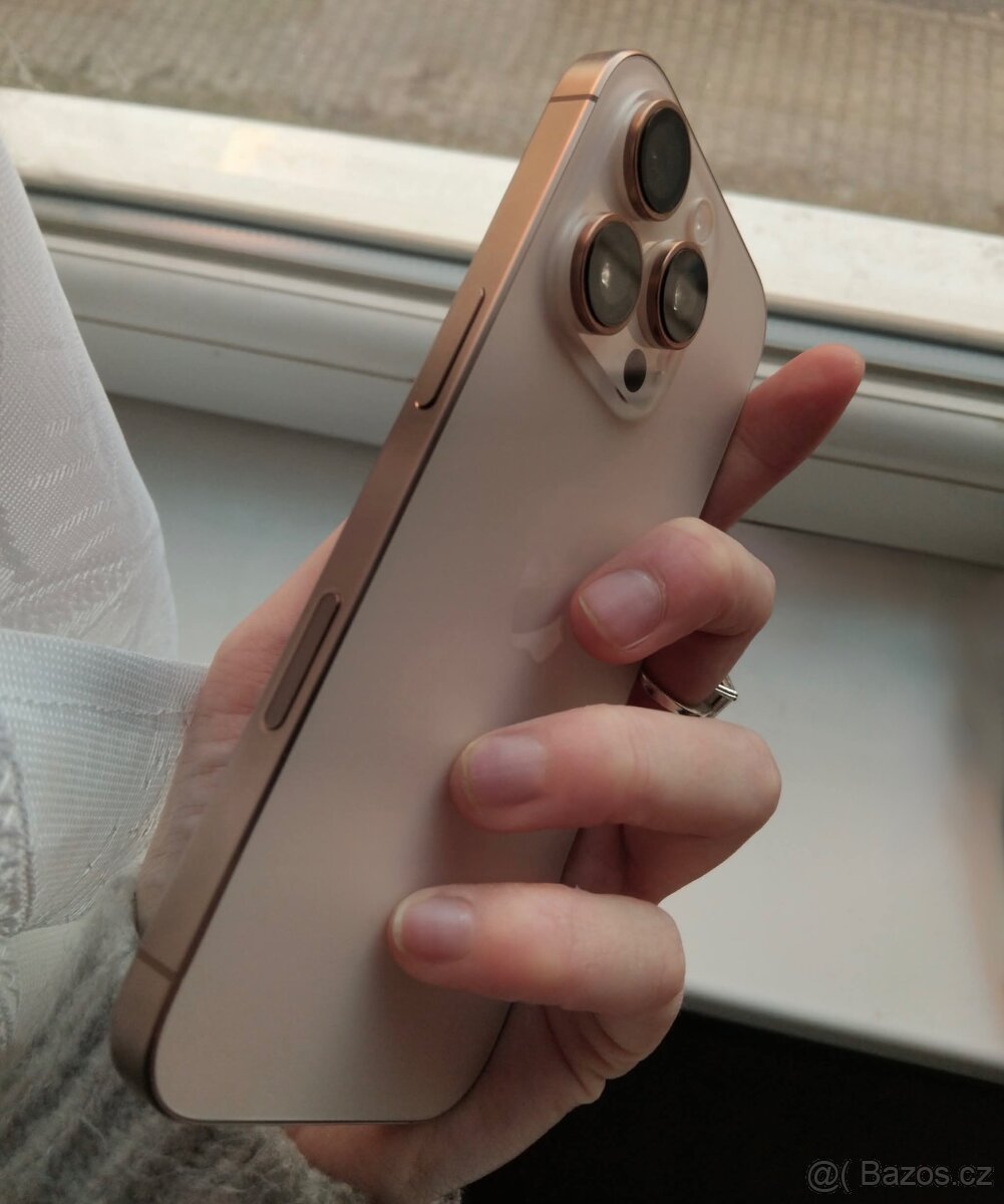 Iphone 16 Pro 256GB - Desert titan - 4