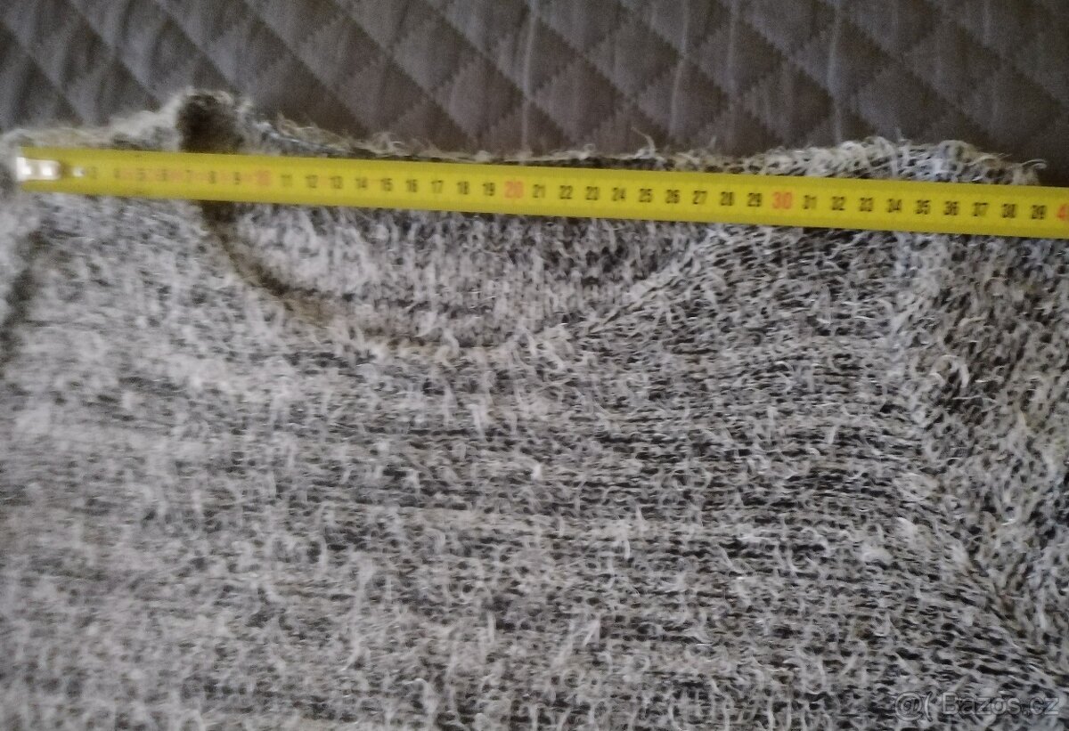 Svetr chlupatý vel. XS - 4