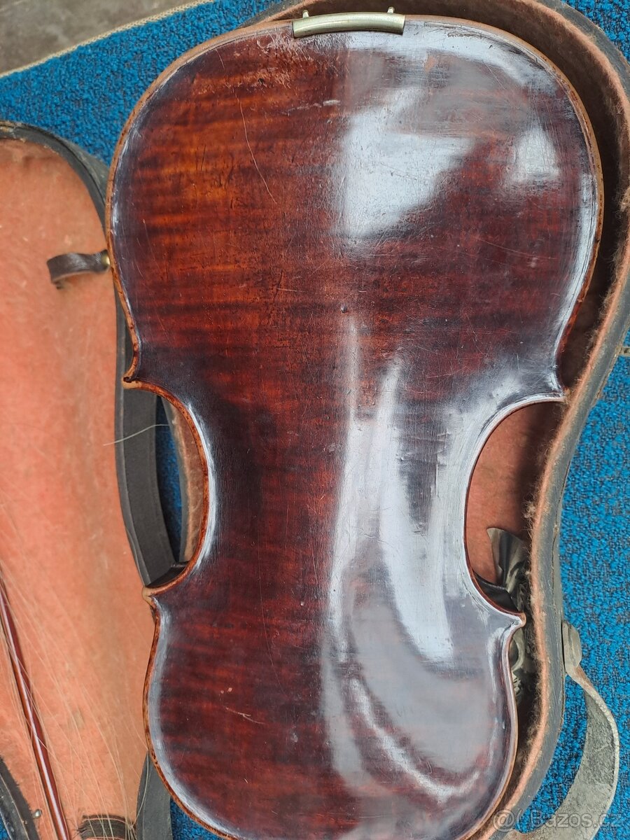 starožitné housle,celé - 4
