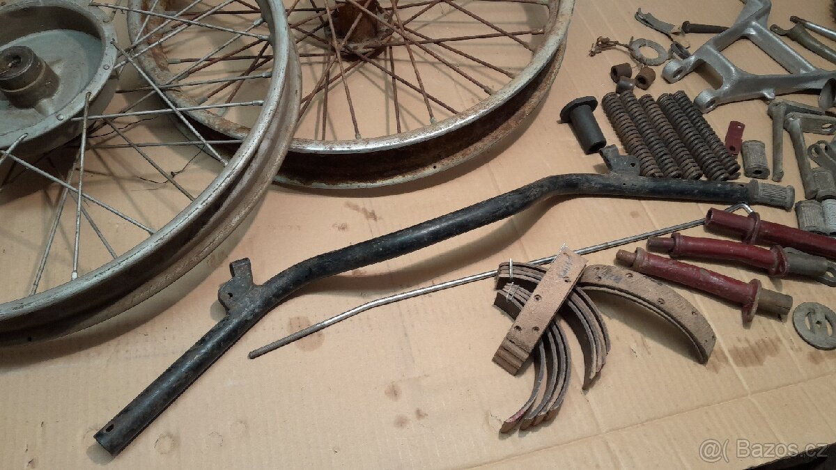 Vyměním nepoužité díly pérák, ČZ - 4