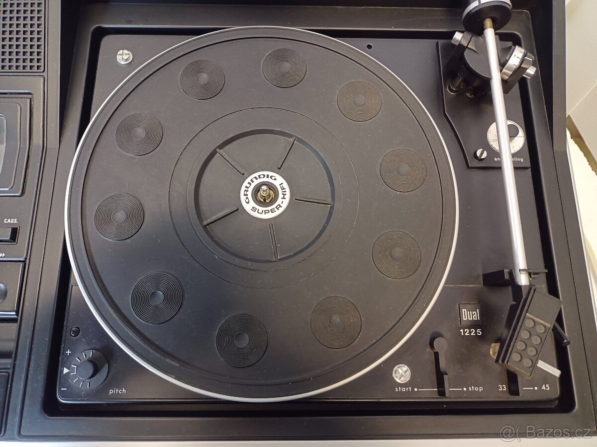 GRUNDIG Studio 3010,rádio,gramo,mgf - 4