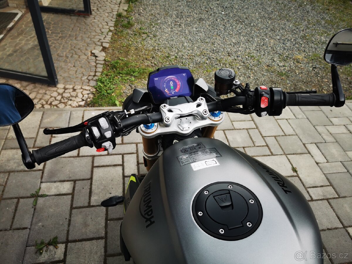 Triumph Speed Triple 1200 RS - 4