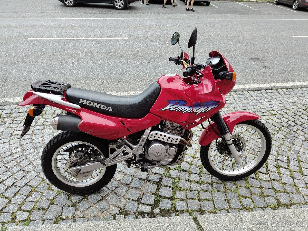 Honda Dominátor 650, Čr, , serviska