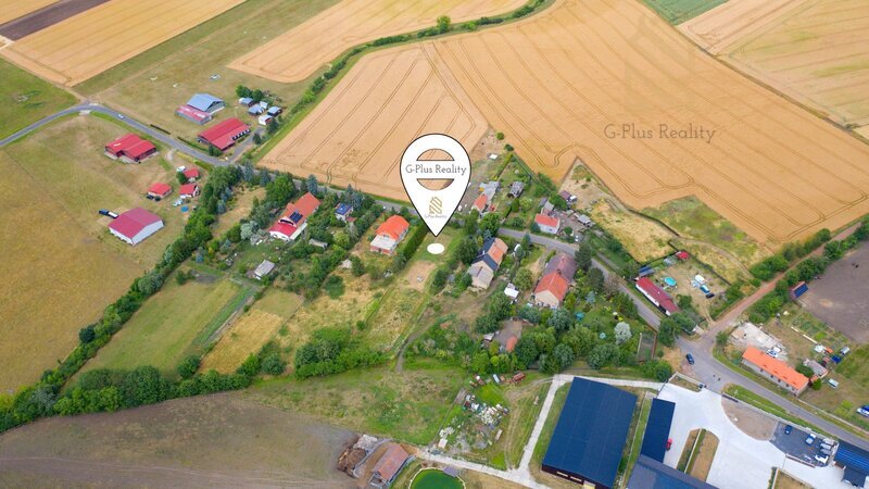 Prodej pozemku 2 000 m², Charvátce u Loun - 4