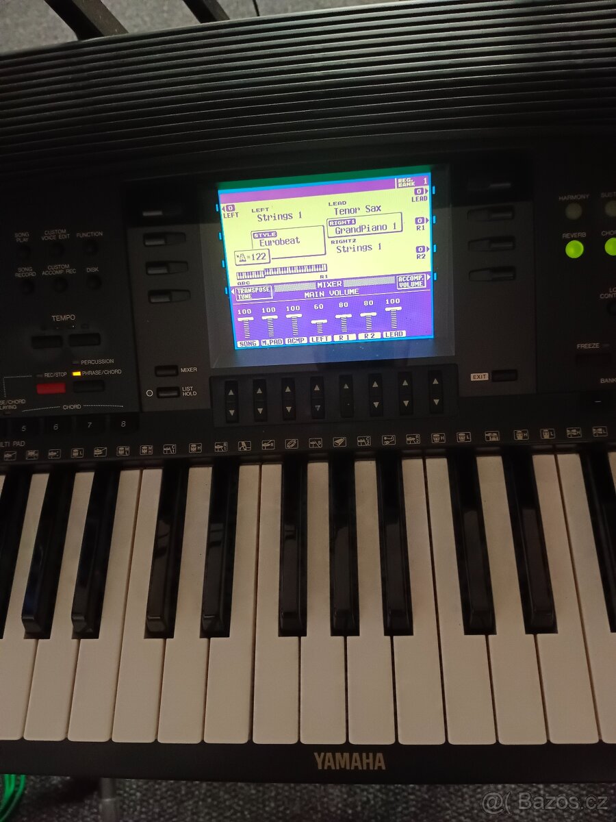 Yamaha PSR 4000 - 4