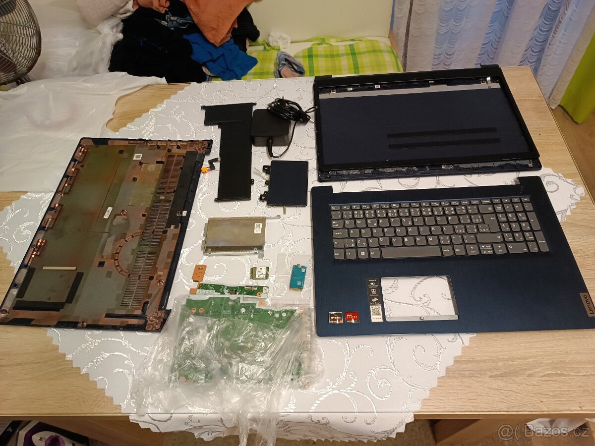 Notebook Lenovo IdeaPad 3-17ARE05 (81W5000DCK) - 4